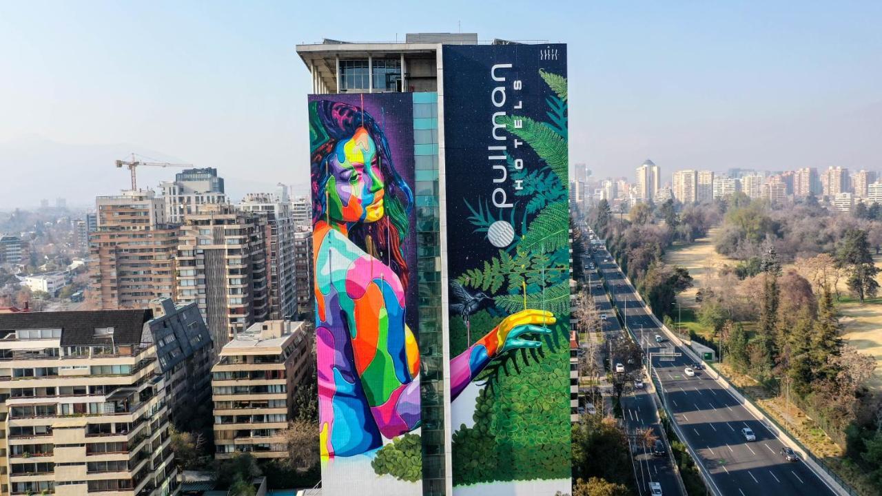Pullman Santiago Vitacura Экстерьер фото Paulmann headquarters in Santiago, Chile